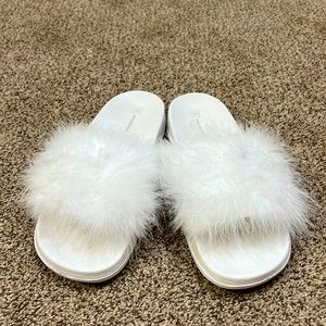 INC XL Slippers w/ Feathers